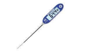 A Food Thermometer With A Needle Probe and Large, Easy To Read LCD Temperature Display Screen